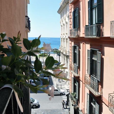 Capofortuna B&B Salerno Centro Ngoại thất bức ảnh