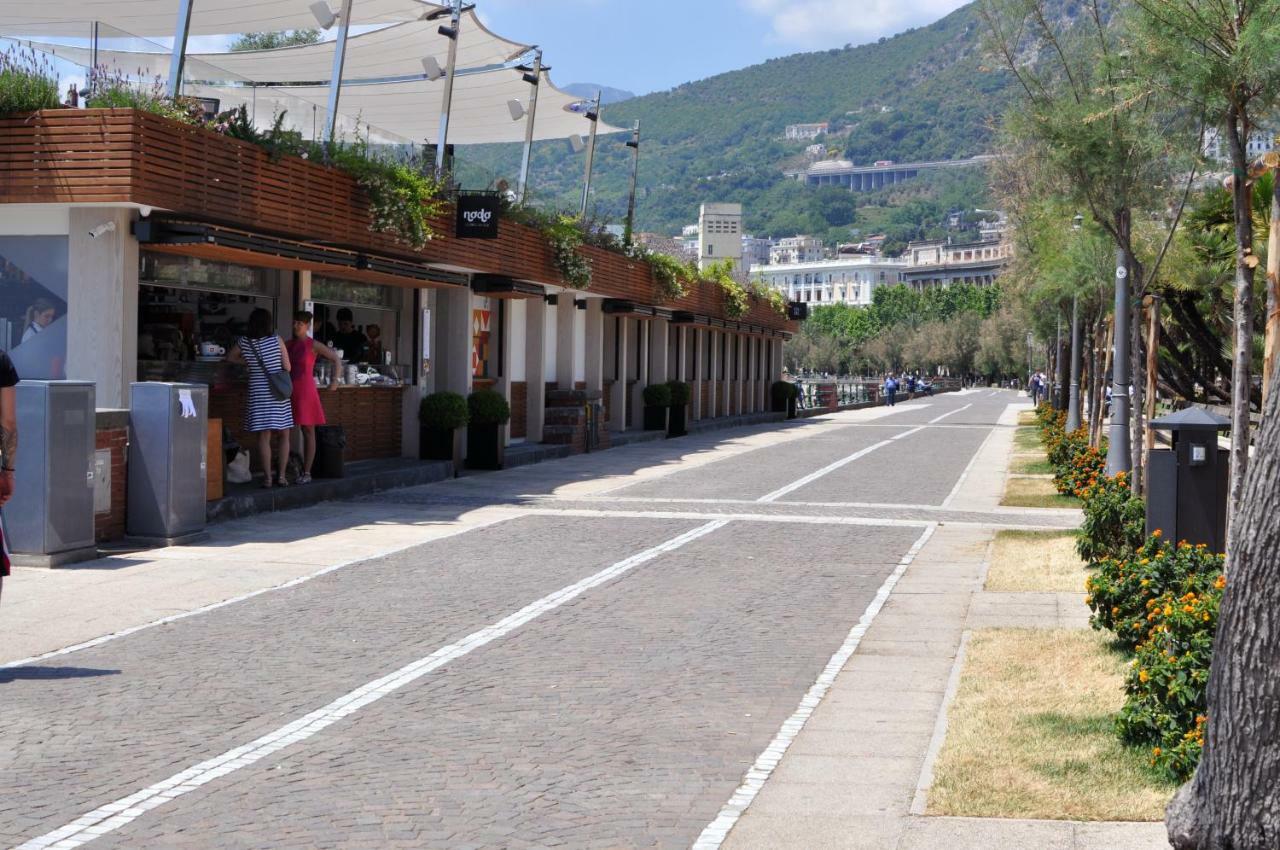 Capofortuna B&B Salerno Centro Ngoại thất bức ảnh